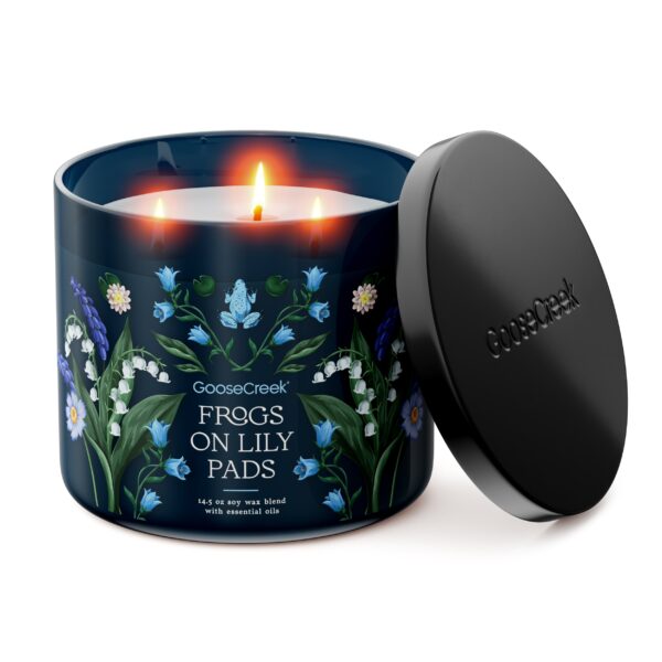 Frogs on Lily Pads 3-Wick Candle - Image 2