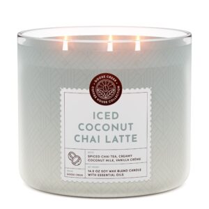 Iced Coconut Chai Latte 3-Wick Candle