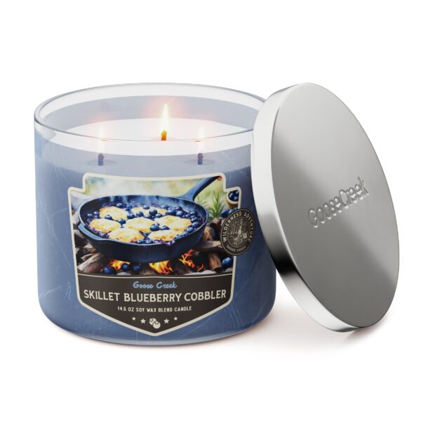 Skillet Blueberry Cobbler 3-Wick Candle - Image 2